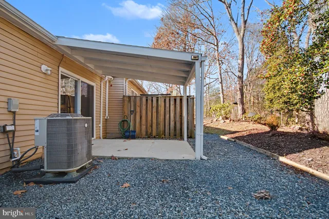 $2,200 | 934 Riversedge Circle, Annapolis, MD 21401