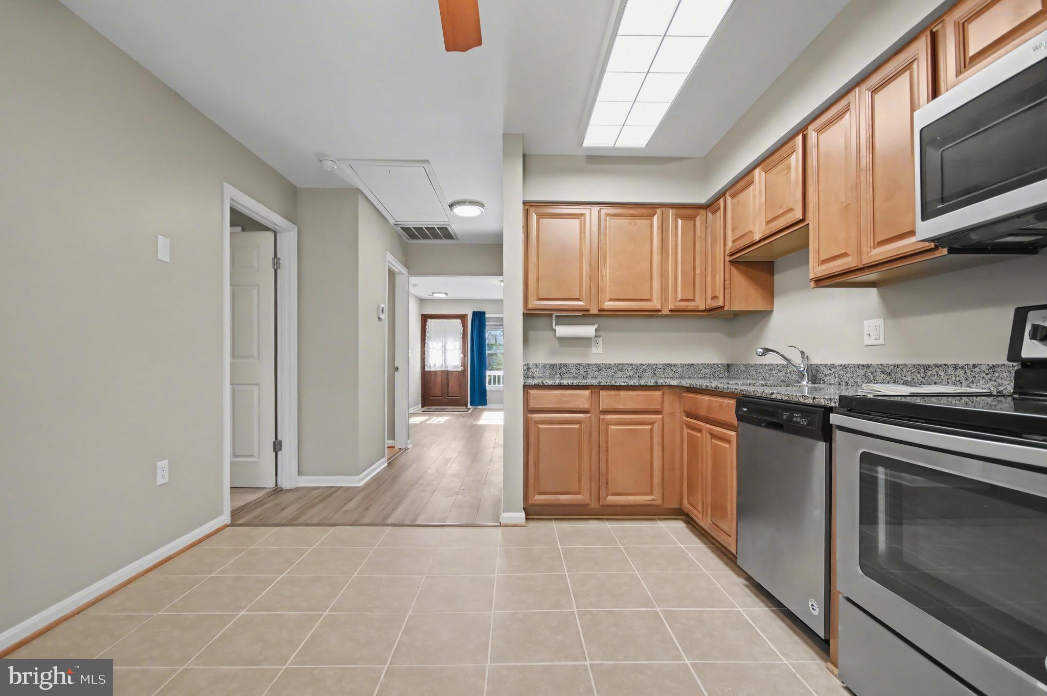 934 Riversedge Circle Annapolis, MD 21401 - Photo 5 of 19