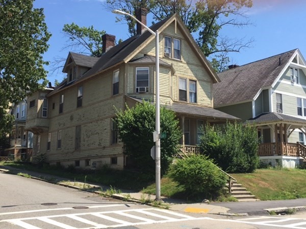 49 West Street Worcester, MA 01609 - Photo 1 of 24