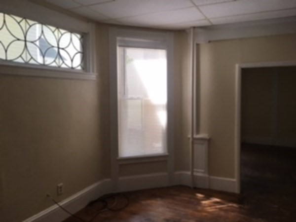 49 West Street Worcester, MA 01609 - Photo 2 of 24