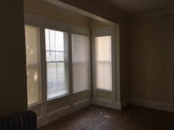 49 West Street Worcester, MA 01609 - Photo 4 of 24