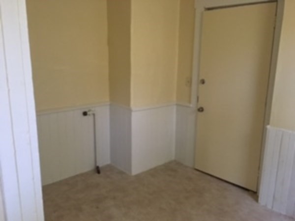 49 West Street Worcester, MA 01609 - Photo 9 of 24
