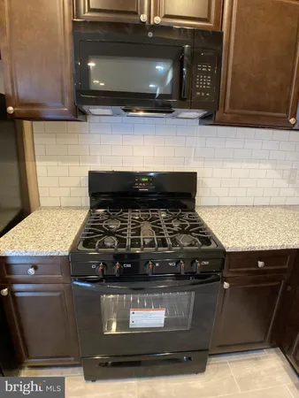 $995 | 1950 Clarence Street, Philadelphia, PA 19134