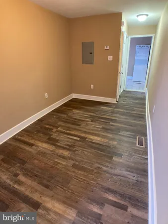 $995 | 1950 Clarence Street, Philadelphia, PA 19134