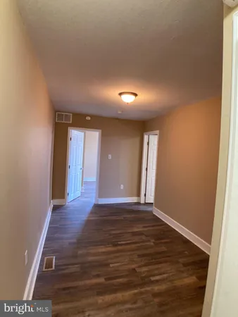 $995 | 1950 Clarence Street, Philadelphia, PA 19134