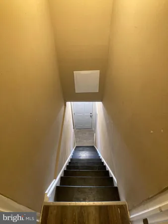 $995 | 1950 Clarence Street, Philadelphia, PA 19134