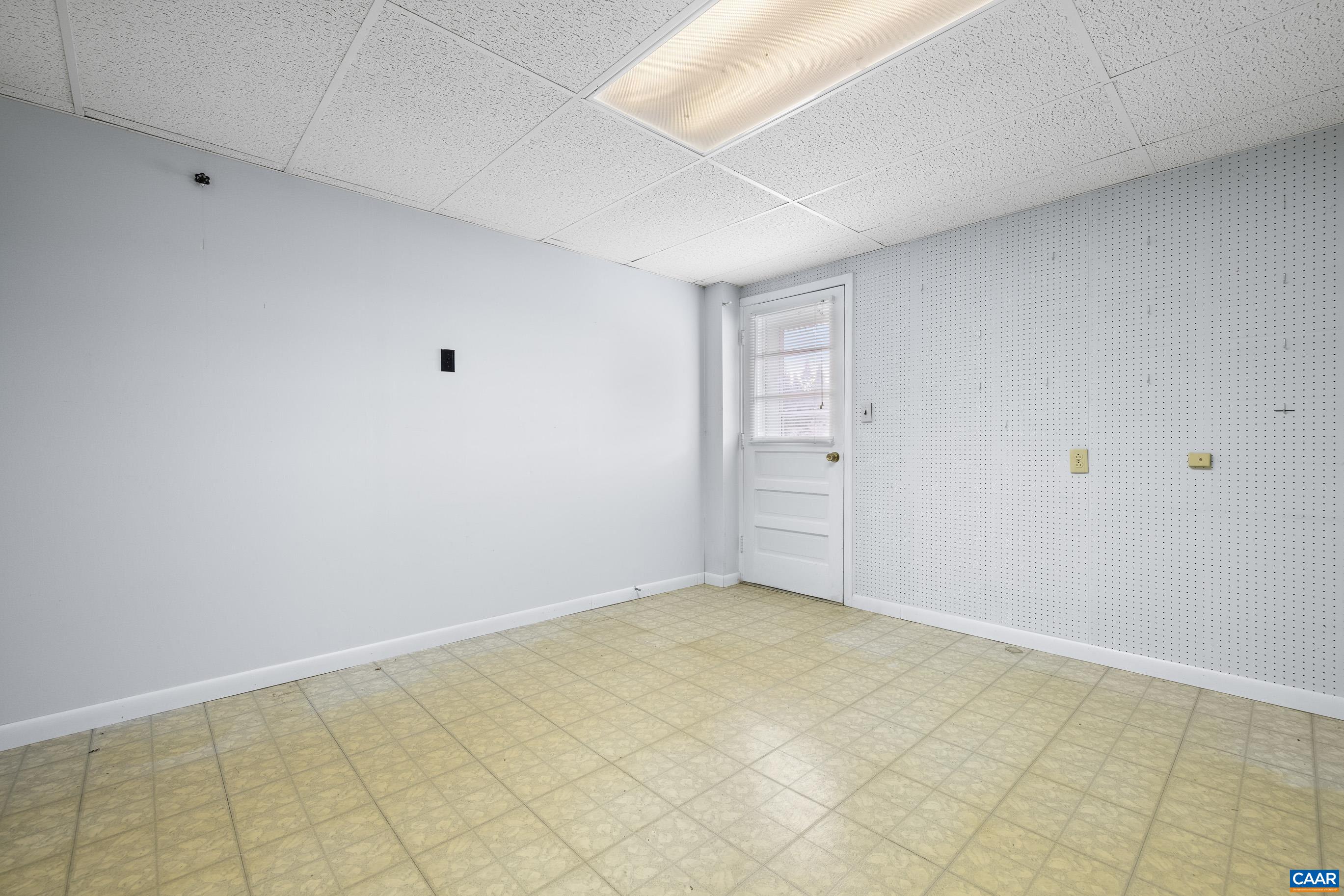 4112 Dickerson Road Charlottesville, VA 22911 - Photo 25 of 44