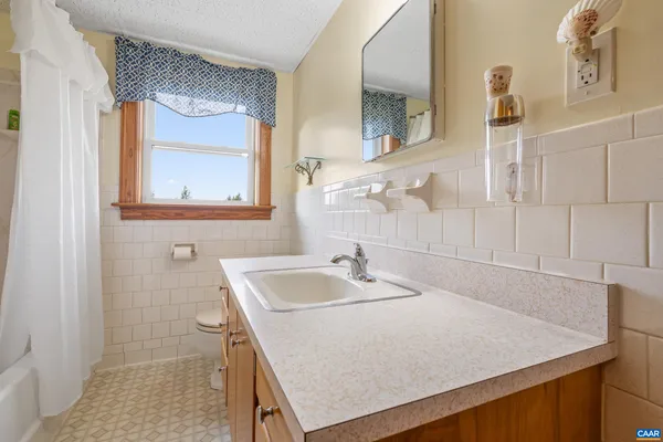 $425,000 | 4112 Dickerson Road, Charlottesville, VA 22911