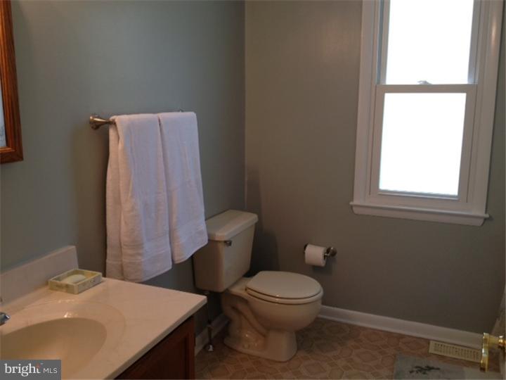 231 Bridge Road Boothwyn, PA 19061 - Photo 17 of 23 Bathroom