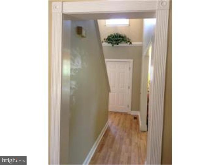231 Bridge Road Boothwyn, PA 19061 - Photo 7 of 23 Hallway