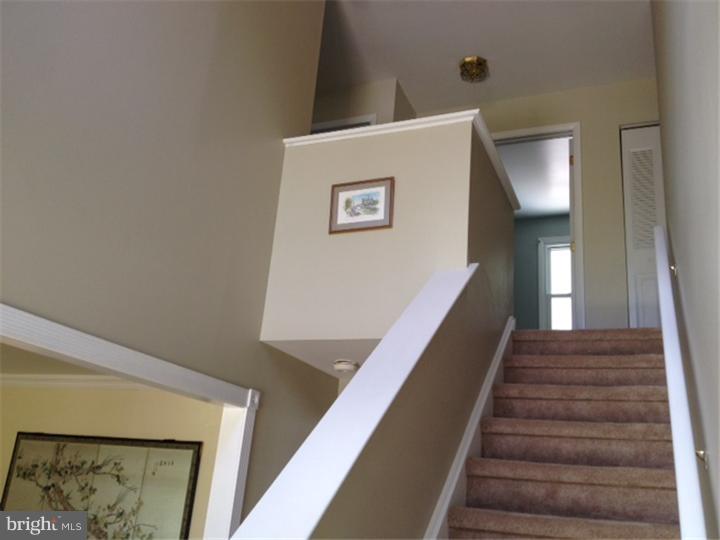 231 Bridge Road Boothwyn, PA 19061 - Photo 10 of 23 Hallway
