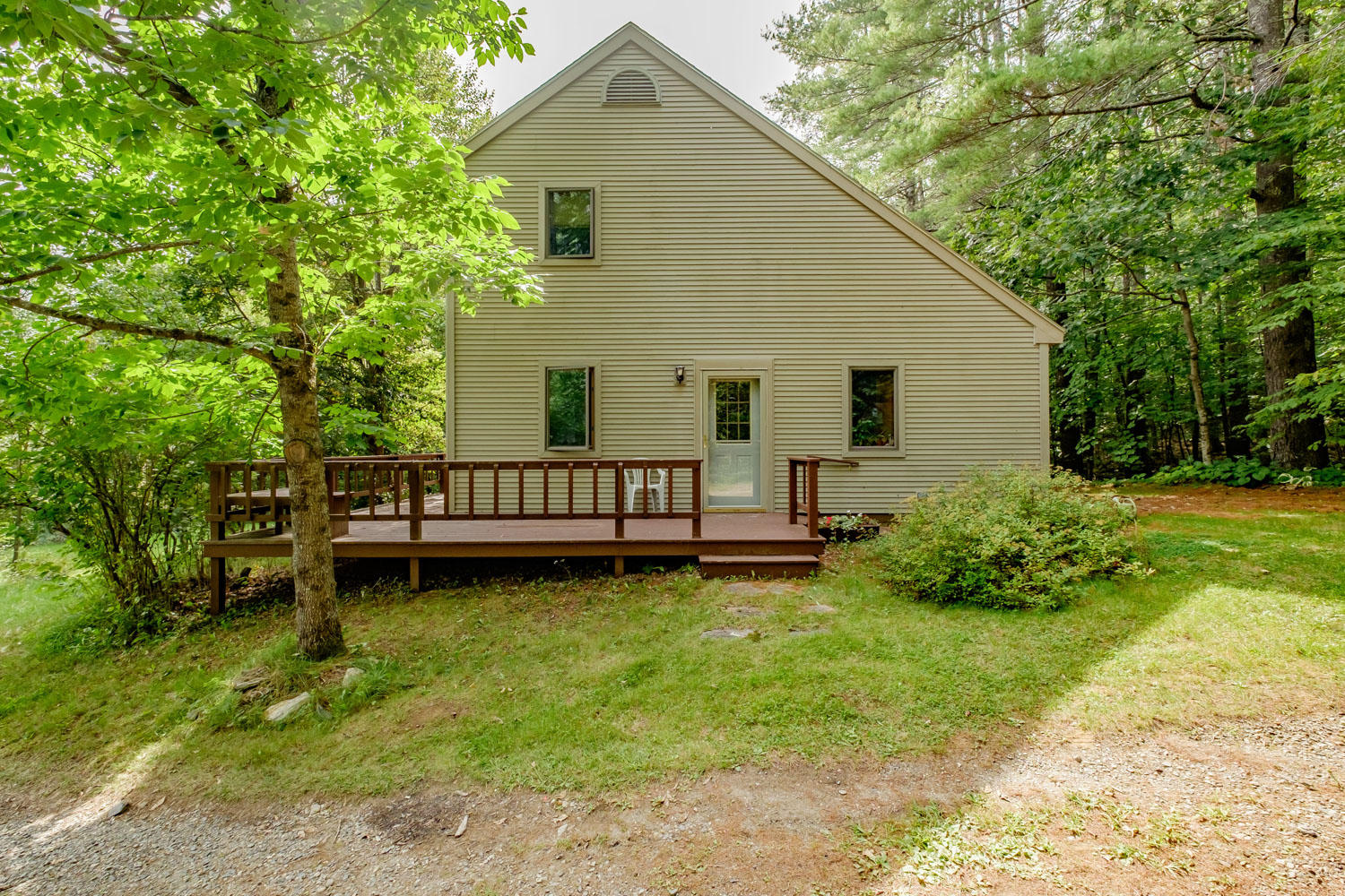 595 Old County Road