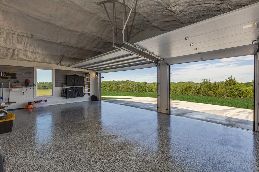 917 Marlow Road Bells, TX 75414 - Photo 26 of 40 a view of a room with gym equipment