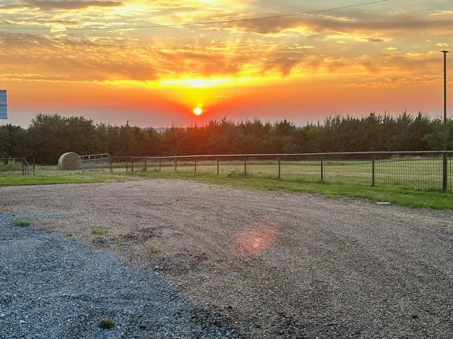 a view of outdoor space with mountain view