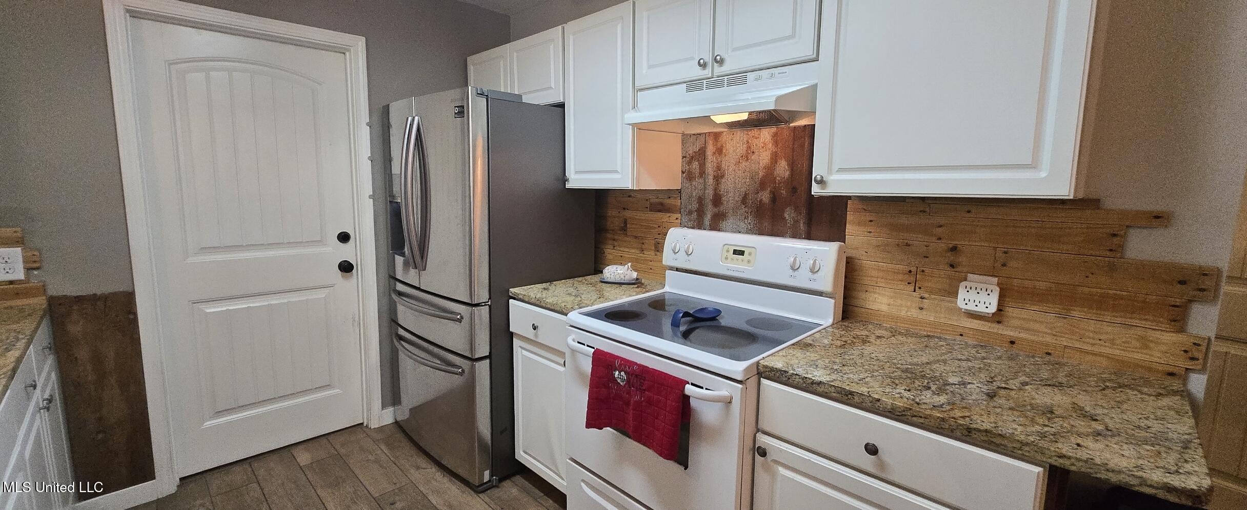 706 Anderson Avenue Purvis, MS 39475 - Photo 8 of 38 20251120_132020