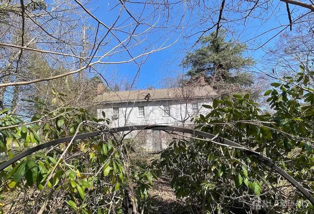 $660,000 | 8 Church Street, Middletown, NJ 07748