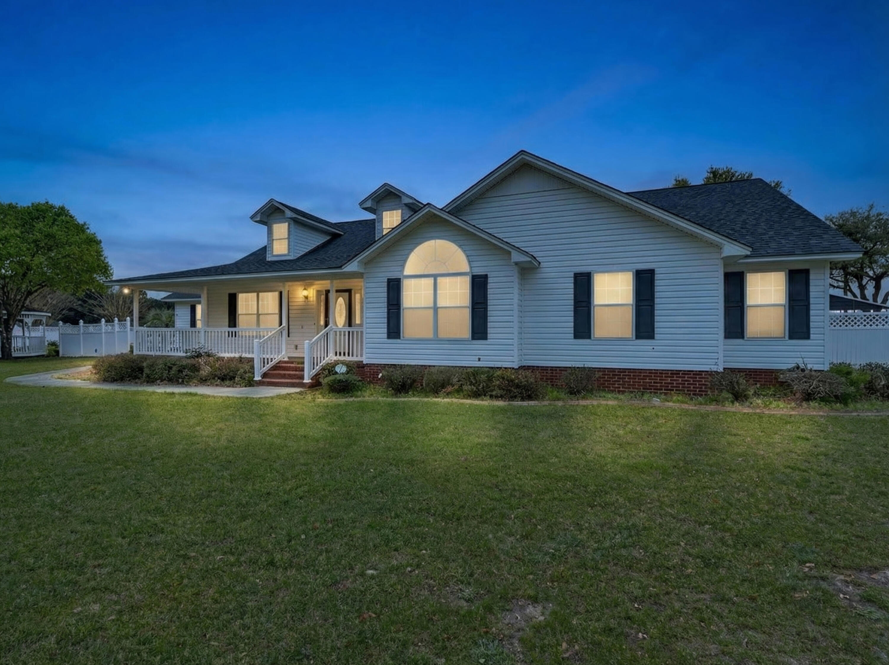 3188 Raccoon Road Manning, SC 29102 - Photo 4 of 63 3188(4)