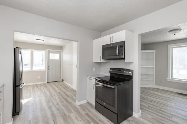 $189,000 | 1548 3rd Avenue North, Fargo, ND 58102