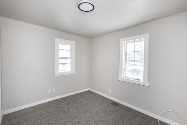 $189,000 | 1548 3rd Avenue North, Fargo, ND 58102