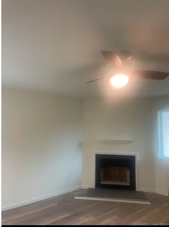 $2,000 | 8 Rose Lane, Unit 201, Danbury, CT 06811