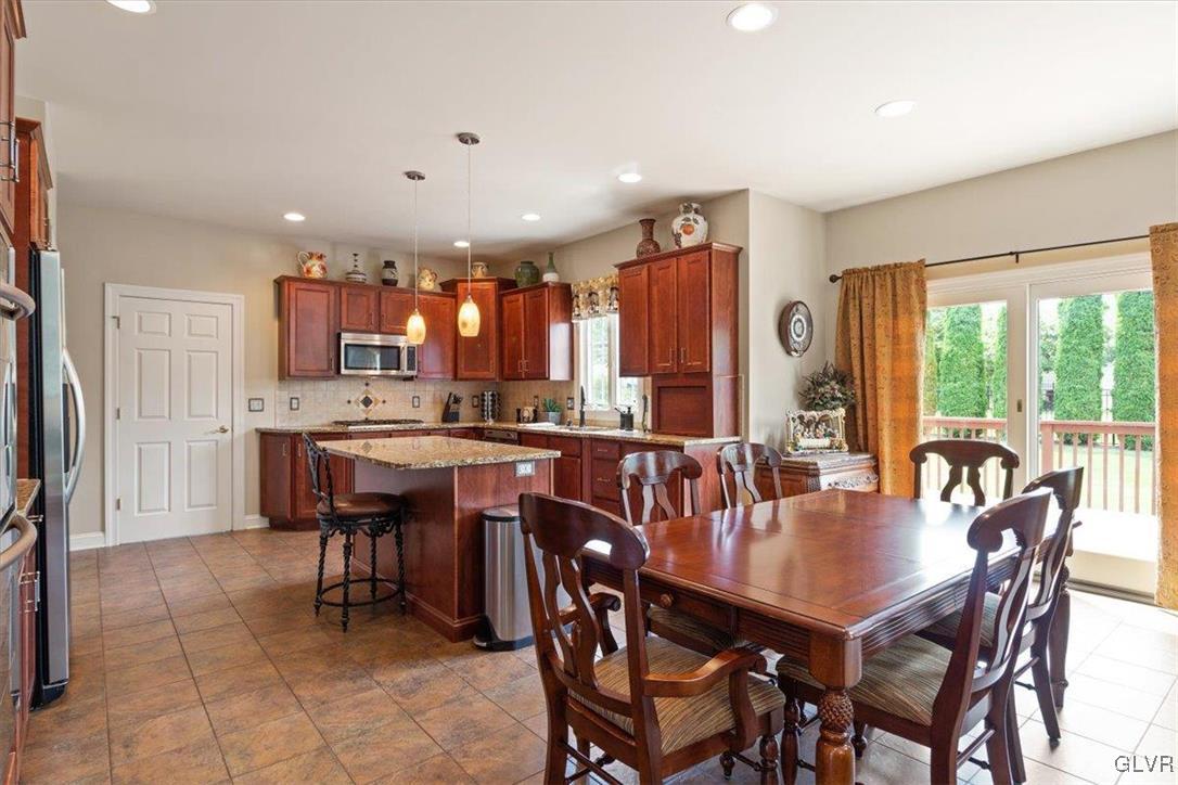1580 Stump Road Easton, PA 18040 - Photo 14 of 42 Gallery Image 14