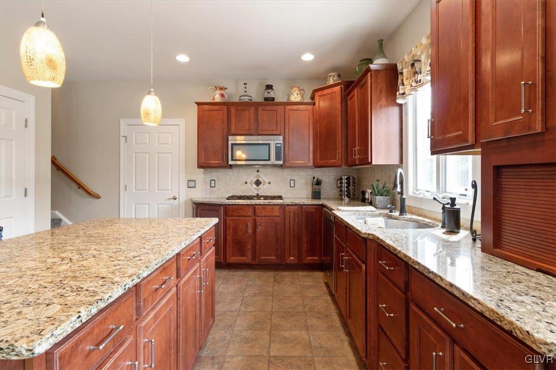 1580 Stump Road Easton, PA 18040 - Photo 16 of 42 Gallery Image 16