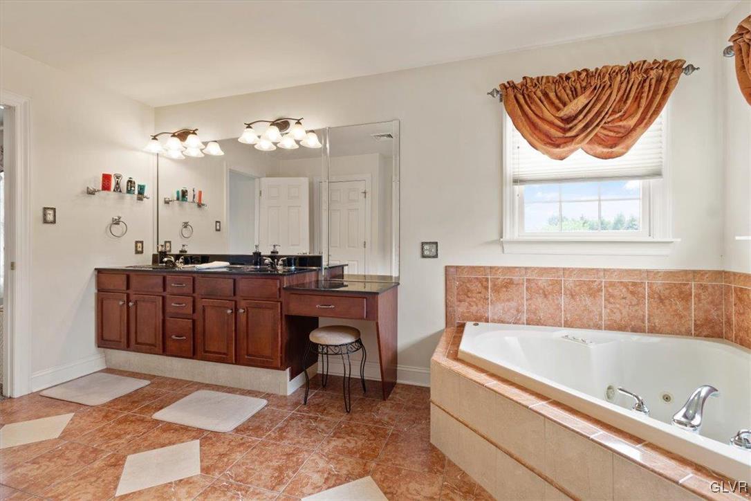 1580 Stump Road Easton, PA 18040 - Photo 27 of 42 Gallery Image 27