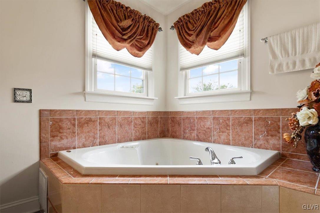 1580 Stump Road Easton, PA 18040 - Photo 28 of 42 Gallery Image 28