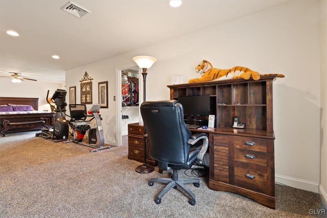 1580 Stump Road Easton, PA 18040 - Photo 29 of 42 Gallery Image 29