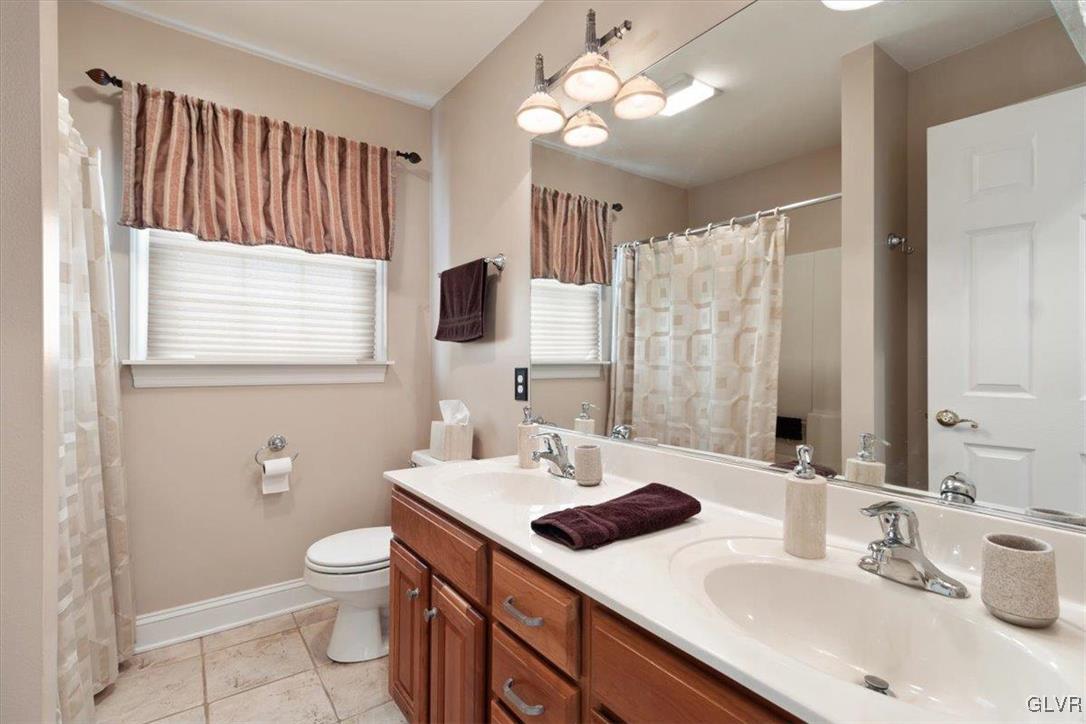 1580 Stump Road Easton, PA 18040 - Photo 32 of 42 Gallery Image 32