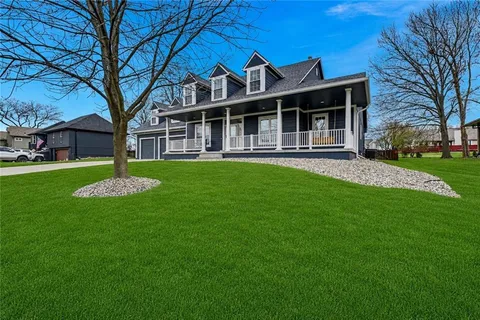 $649,000 | 207 Saponi Lane, Lake Winnebago, MO 64034
