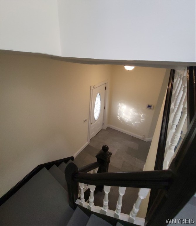 1323 West E Avenue Buffalo, NY 14213 - Photo 3 of 19 stairs in the front hall