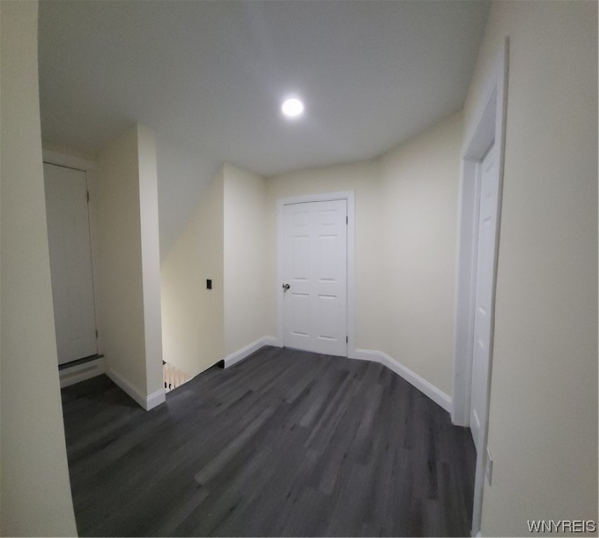 1323 West E Avenue Buffalo, NY 14213 - Photo 8 of 19 2nd floor hallway