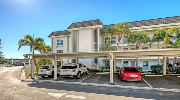 $390,000 | 4380 Exeter Drive, Unit 101, Longboat Key, FL 34228