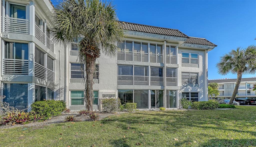 4380 Exeter Drive, Unit 101 Longboat Key, FL 34228 - Photo 40 of 81
