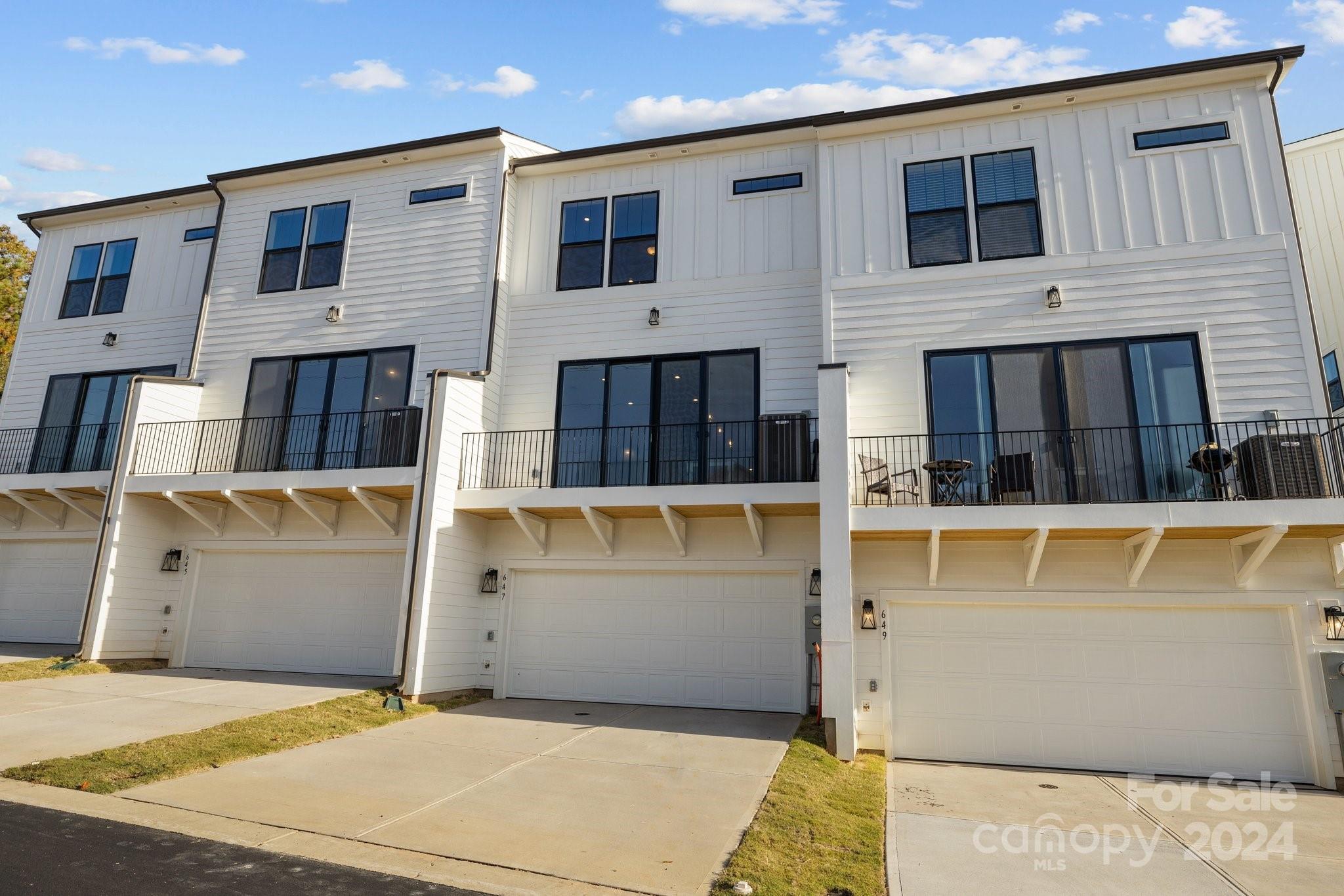 647 District Court, Unit 15 Fort Mill, SC 29708 - Photo 31 of 32 Gallery Image 31