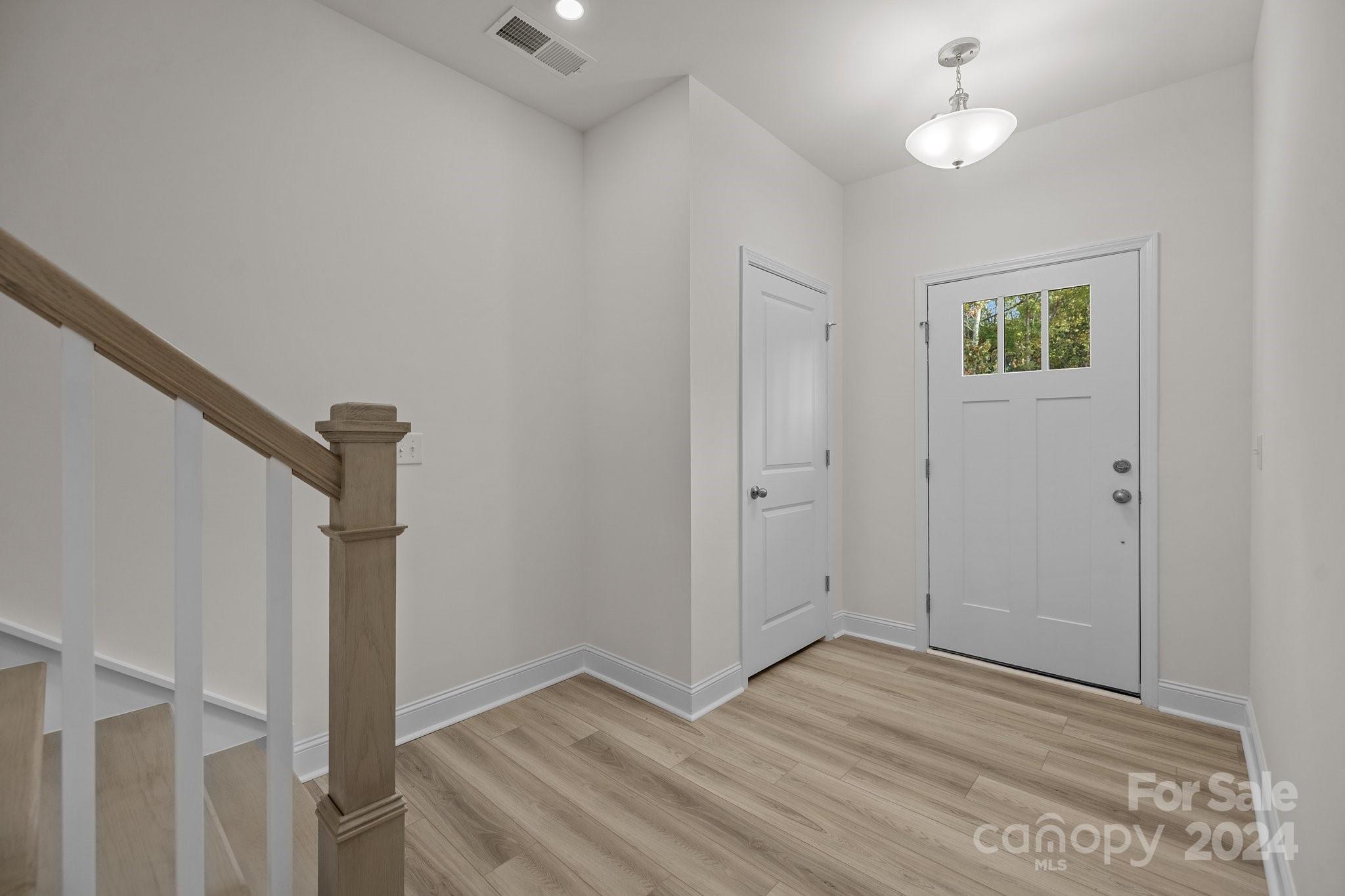 647 District Court, Unit 15 Fort Mill, SC 29708 - Photo 6 of 32 Gallery Image 6