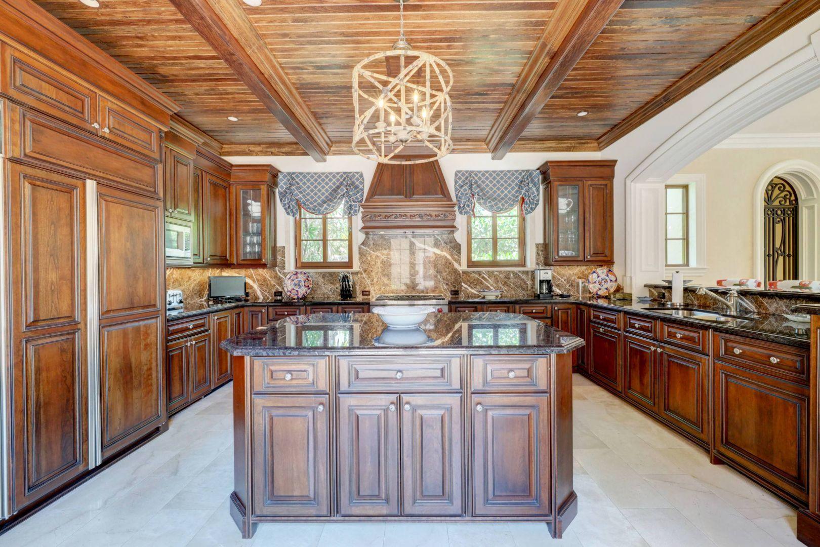 444 Via Del Orso Drive Jupiter, FL 33477 - Photo 12 of 61 07_3j0a8237_38_39_40_41