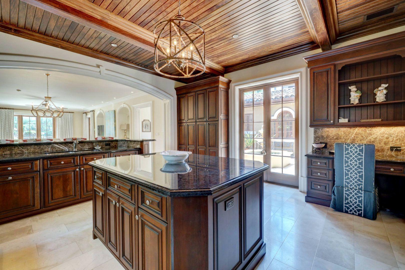 444 Via Del Orso Drive Jupiter, FL 33477 - Photo 14 of 61 10_3j0a8257_58_59_60_61