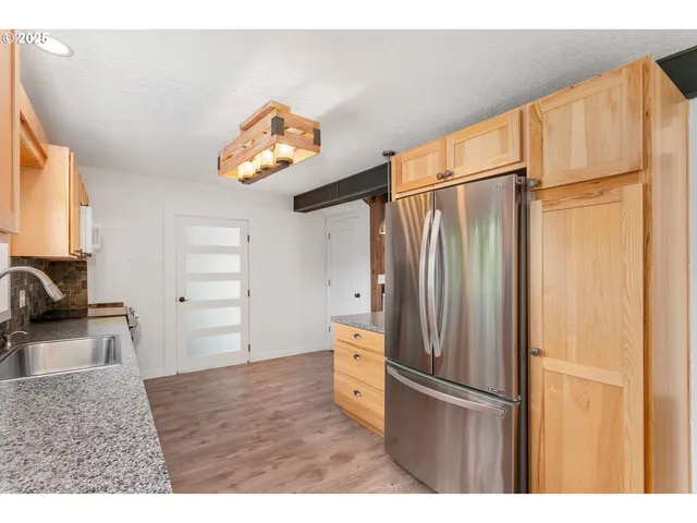 $729,900 | 35706 Northwest 14th Avenue, La Center, WA 98629