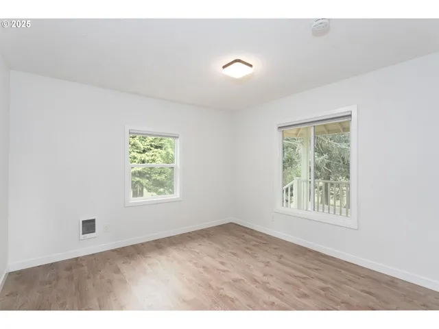 $729,900 | 35706 Northwest 14th Avenue, La Center, WA 98629