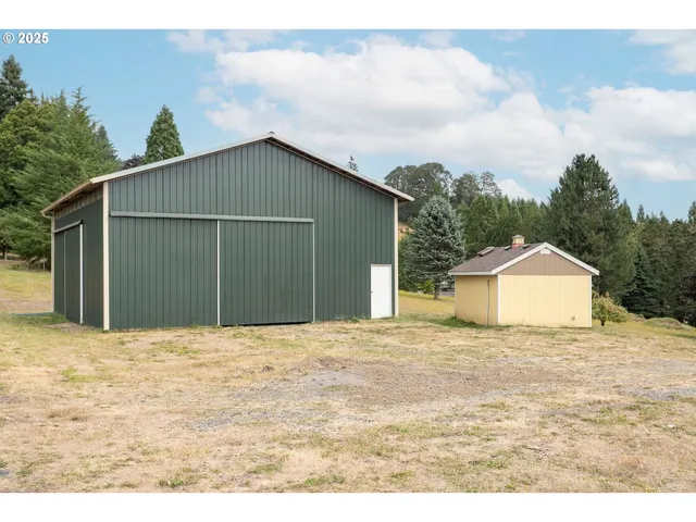 $729,900 | 35706 Northwest 14th Avenue, La Center, WA 98629