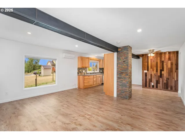 $729,900 | 35706 Northwest 14th Avenue, La Center, WA 98629