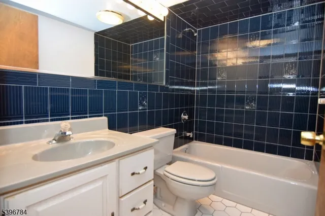 $749,900 | 20 Casper Berger Road, Whitehouse Station, NJ 08889