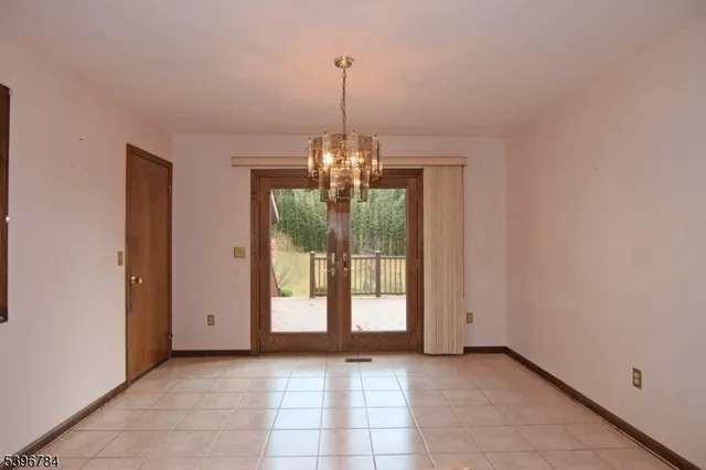 $749,900 | 20 Casper Berger Road, Whitehouse Station, NJ 08889