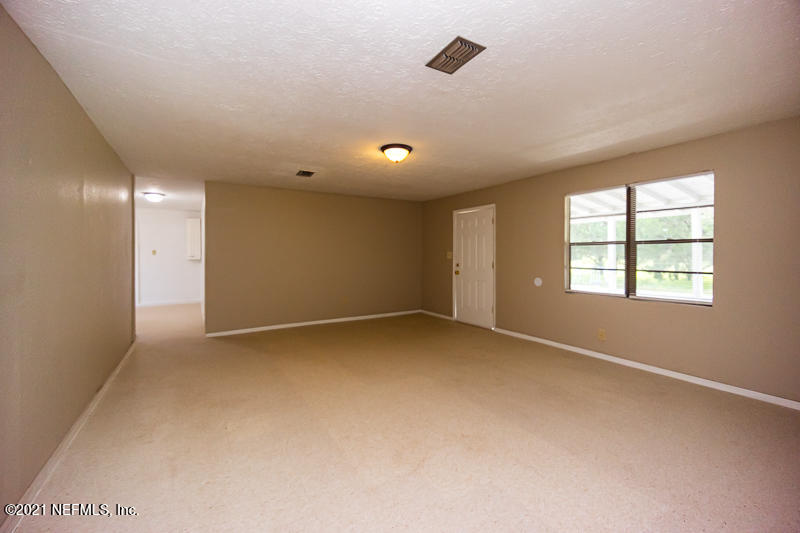 14359 Lyle Road Jacksonville, FL 32218 - Photo 8 of 21 Living View 4