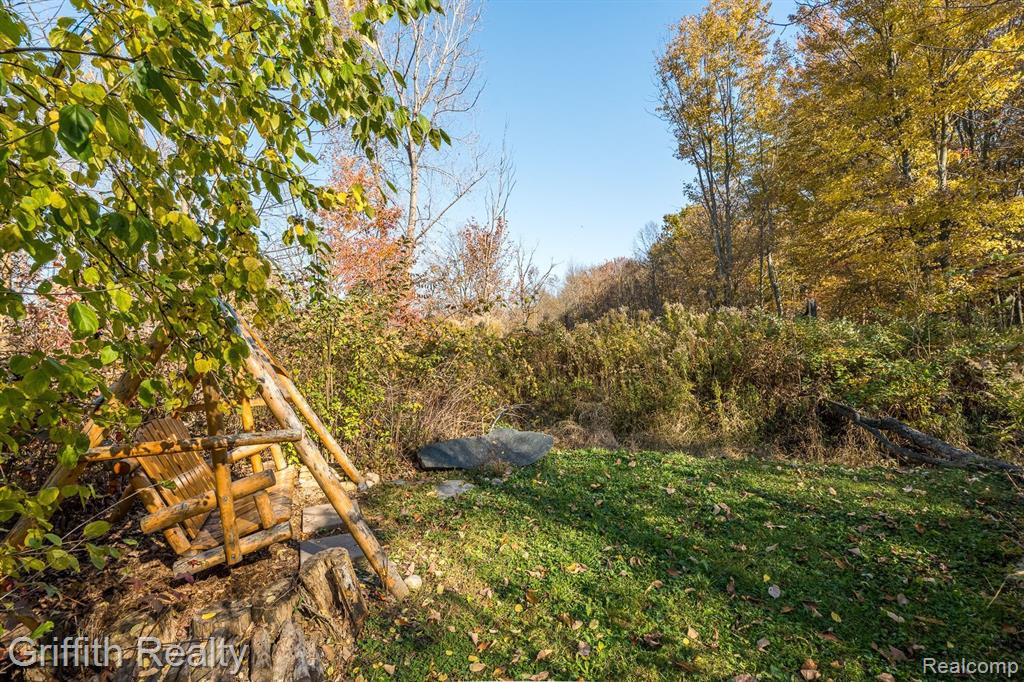 7215 Elms Road Swartz Creek, MI 48473 - Photo 15 of 42 Gallery Image 15