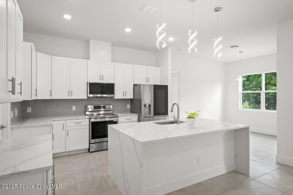 1287 Packer Road Southeast Palm Bay, FL 32909 - Photo 3 of 33 3