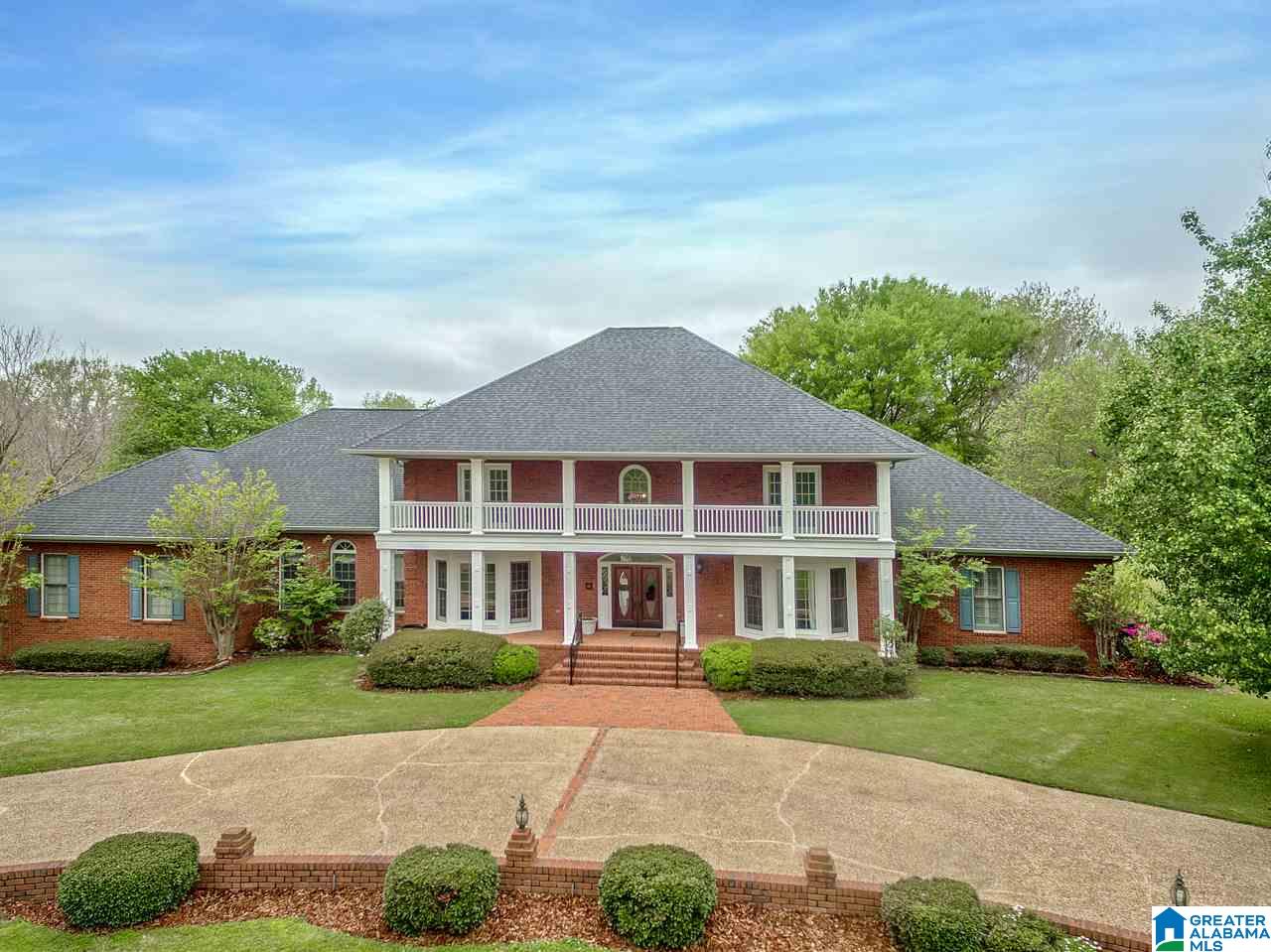 1086 Spring Garden Street Pelham, AL 35124 - Photo 4 of 49