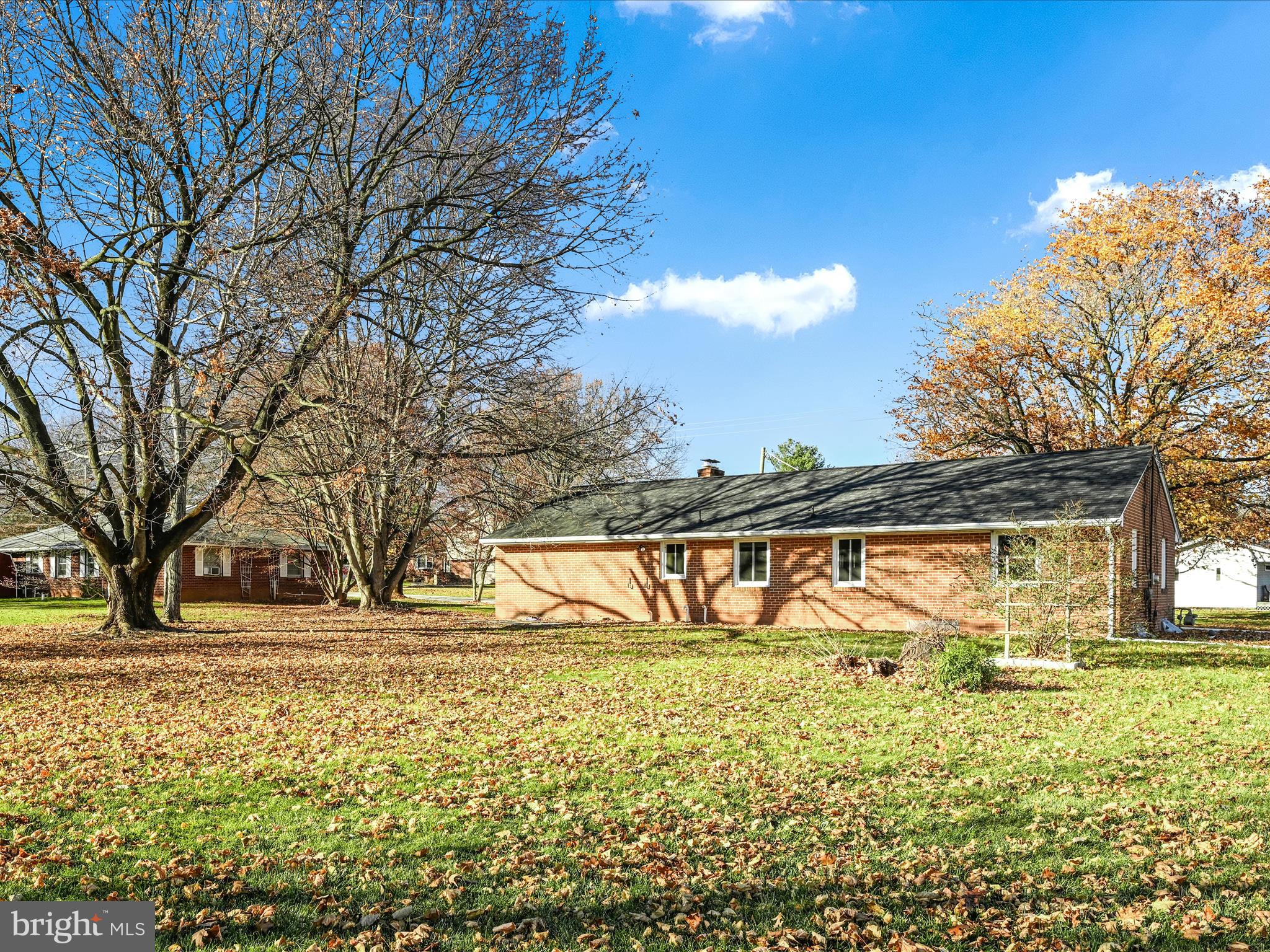2060 Greenbriar Road York, PA 17404 - Photo 24 of 28 Backyard